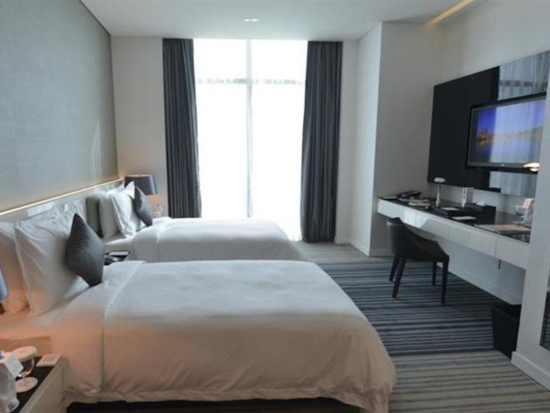 Ramee Grand Hotel And Spa Al-Manamah Bagian luar foto Deluxe room